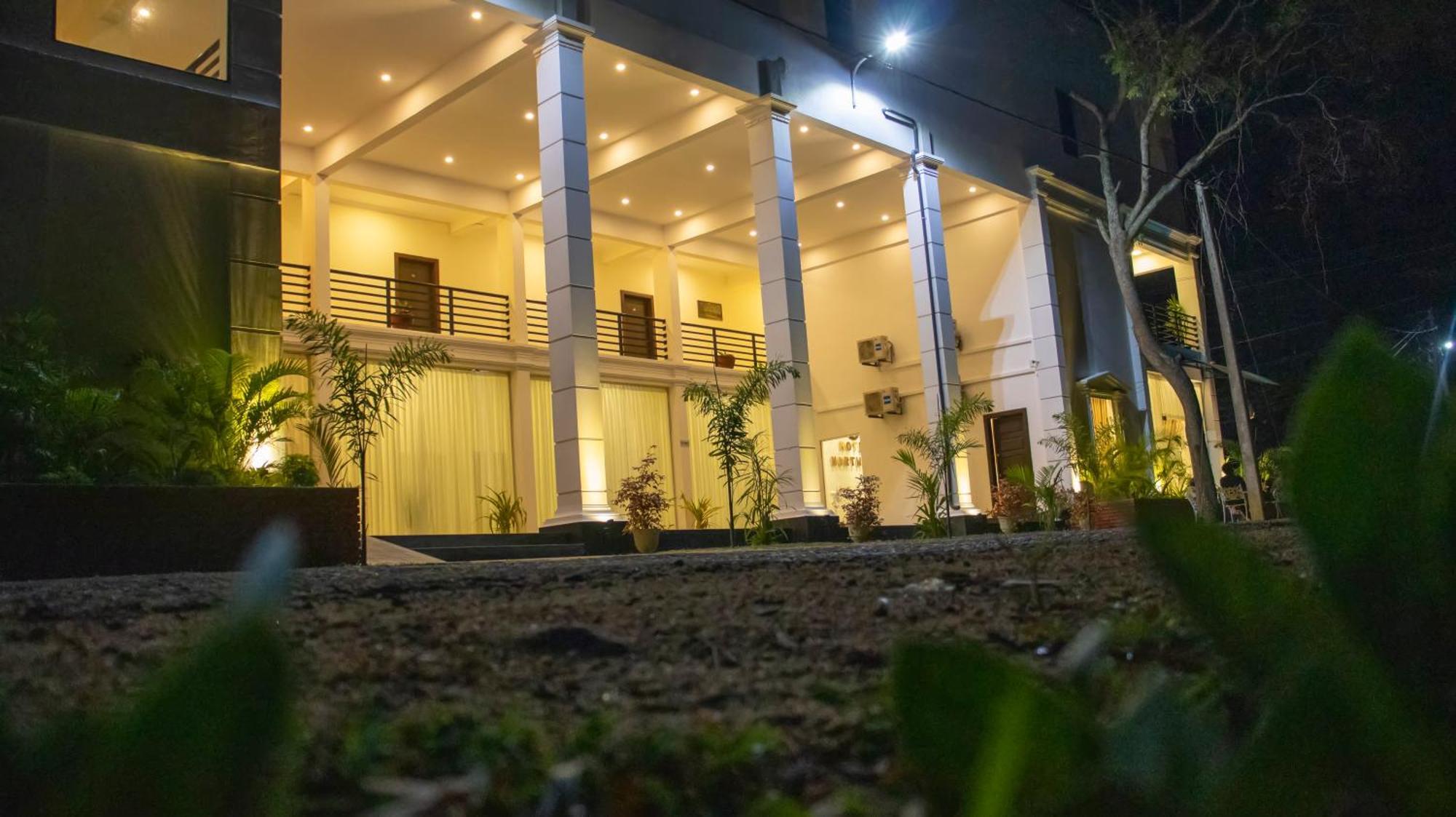 Hotel Northway Vavuniya Dış mekan fotoğraf